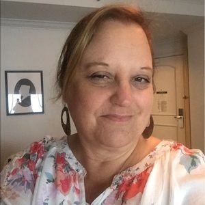 Meet your Posher, Rhonda